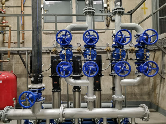 Instalación y mantención de salas de bombas con tecnología de alto rendimiento