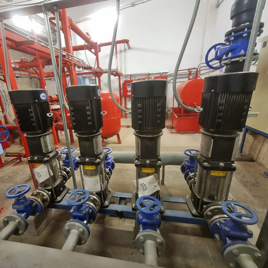 ¿Solo realizan mantención de sala de bombas?