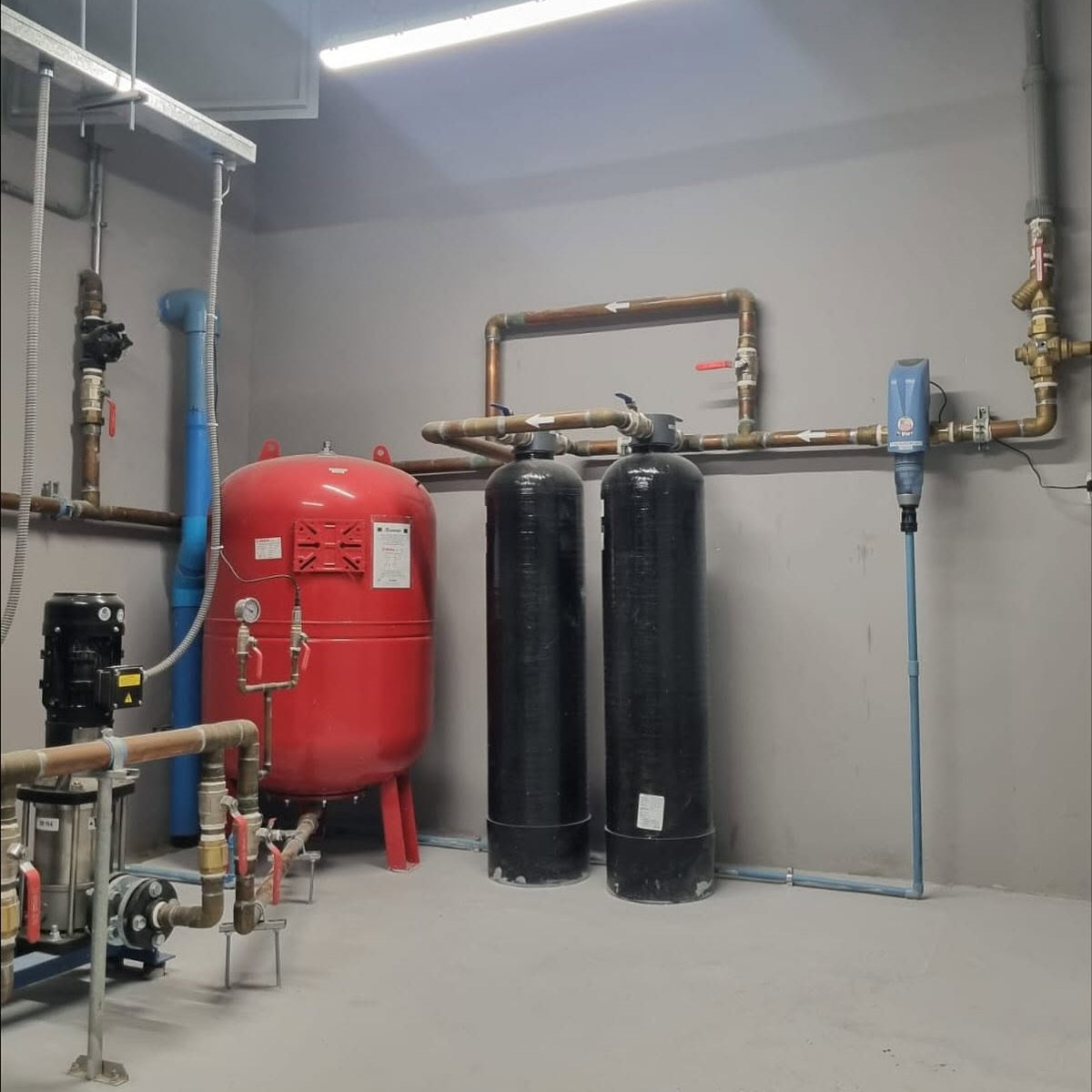Ablandadores y Descalcificadores de Agua – Edificios y Condominios